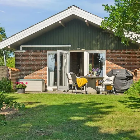Uschi - 86m From The Sea By Interhome * Kalundborg